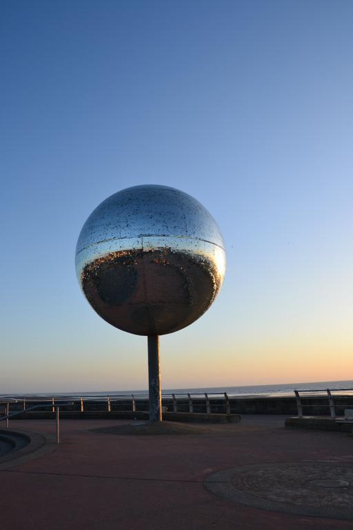 Camelot Seafront Hotel Blackpool Oda fotoğraf